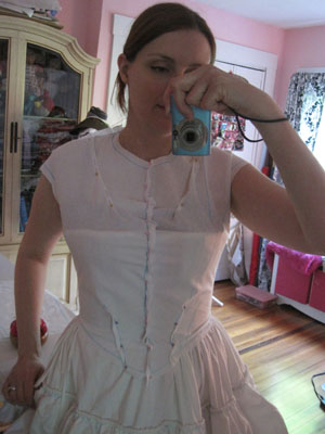 First mock-up of the bodice, front