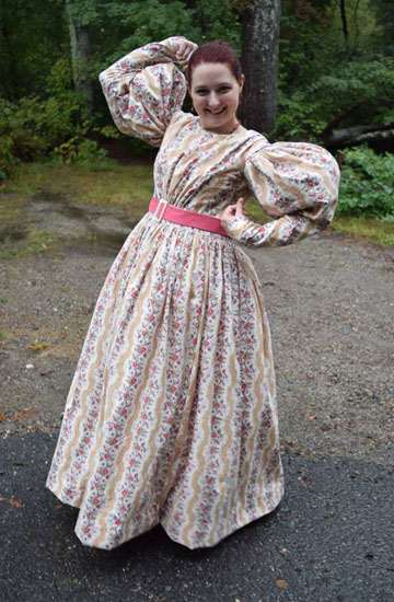 Finished 1830s dress and subsequent silliness!